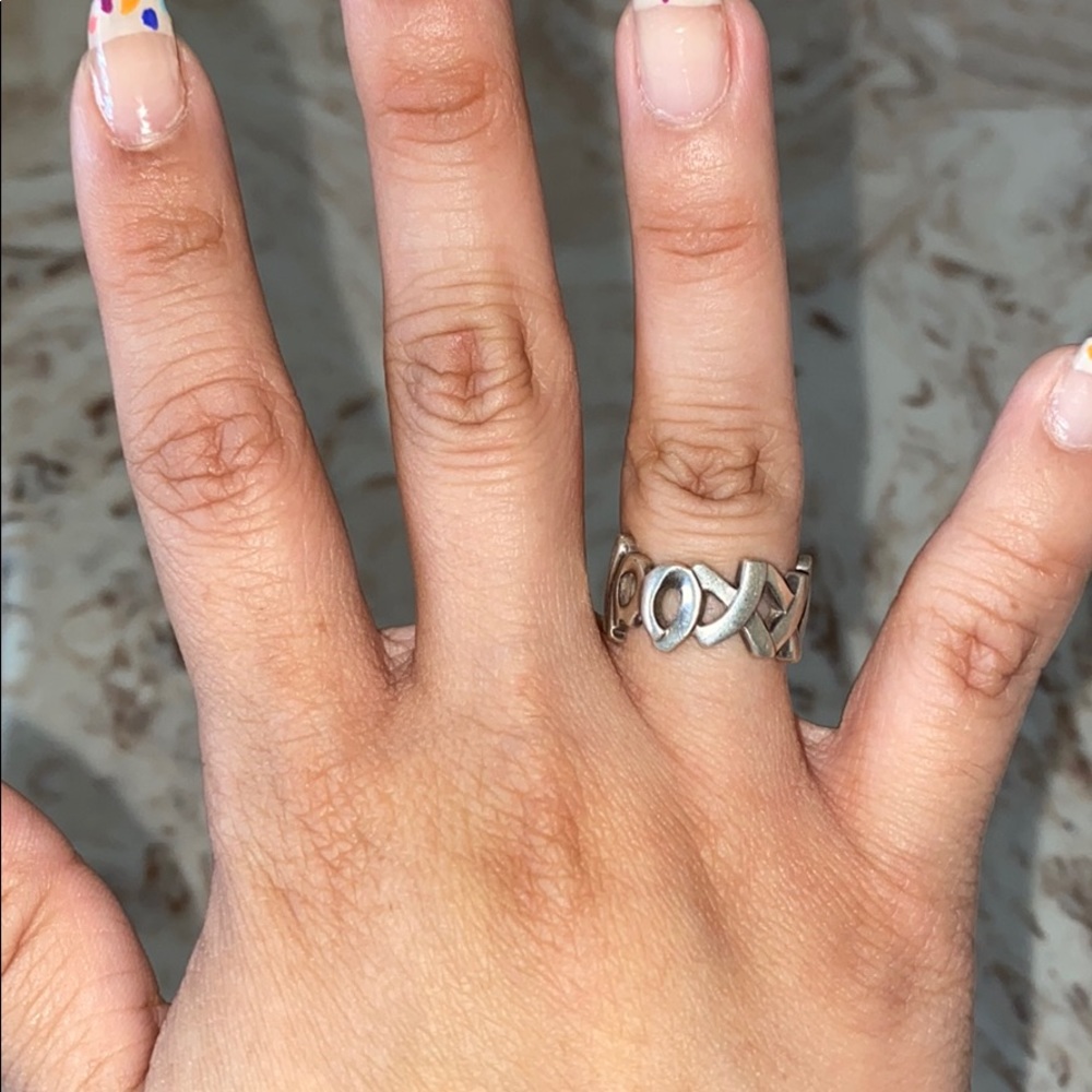 ❌SOLD❌Tiffany & Co. XOXO Ring
